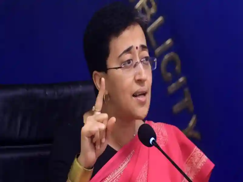 Addressing a press conference, Chief Minister Atishi said Delhi residents from children to the elderly are facing many problems due to pollution.