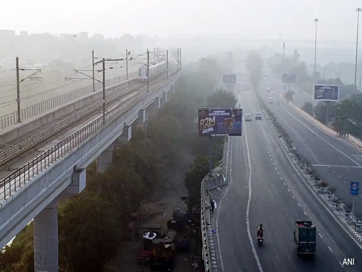 Air Quality In Delhi Improves Slightly.