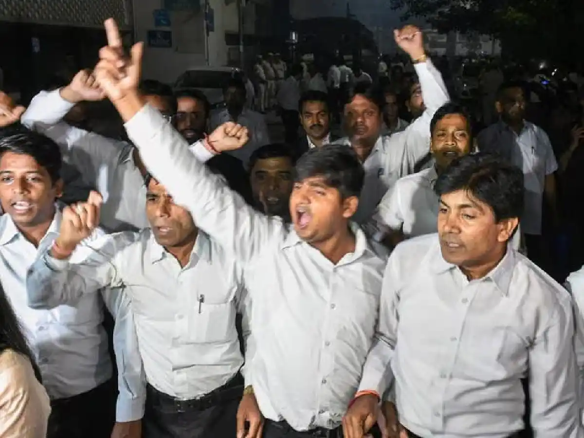 All Lawyers In Uttar Pradesh Will Go On Strike, Courts Will Close Indefinitely.