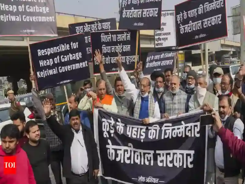 South Delhi BJP MP Ramvir Singh Bidhuri at a protest in Govindpuri, Sunday.