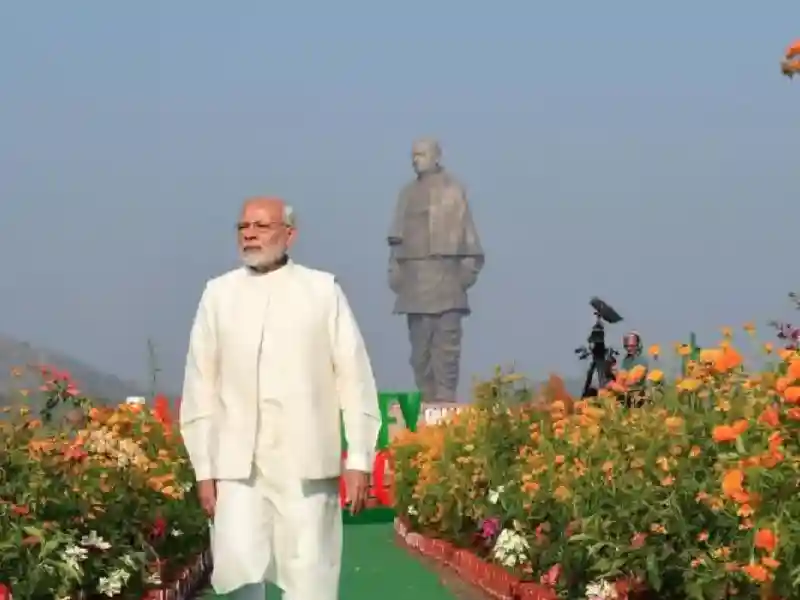 On October 31, floral tribute at Statue of Unity for Sardar Patel to observe Unity Day.