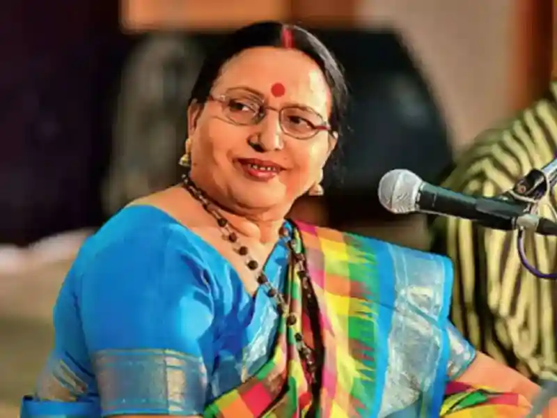 Sharda Sinha's health declined, she was placed on a ventilator last night.