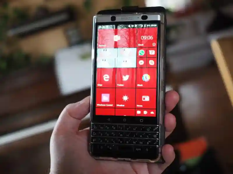 Launcher 10 brings the iconic Windows Phone tiled interface to Android devices.